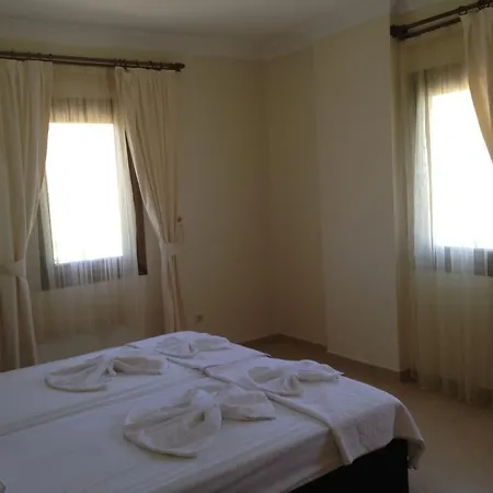 アパートホテル Mengen Konaklari *