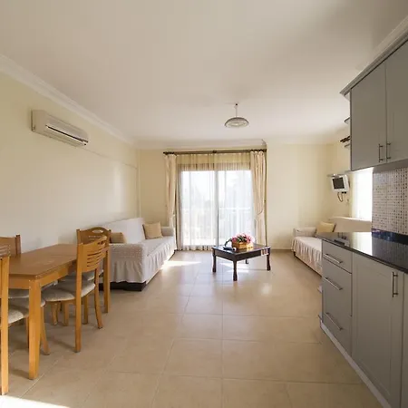 Mengen Konaklari 公寓式酒店 达特恰